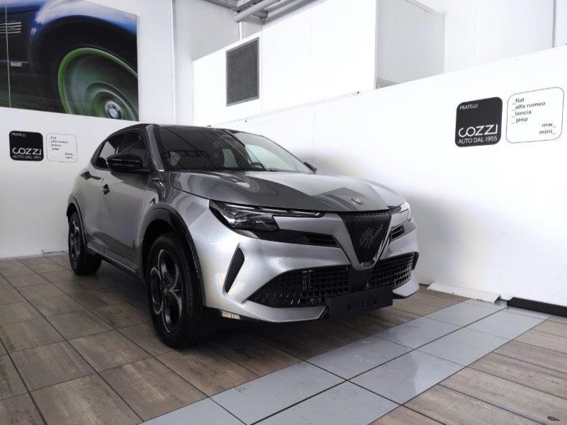 ALFA ROMEO Junior Junior 1.2 145 CV Hybrid eDCT6 Edizione Milano Cortina 2026 - Cozzi
